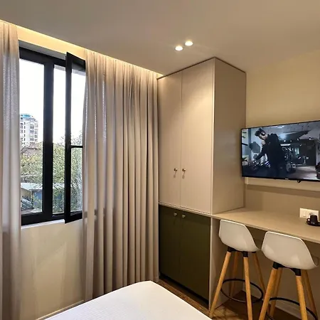 Matisse No29 - Center With Parking *